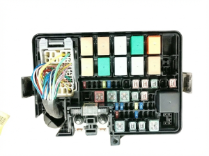 2020-2022 Hyundai Venue Underhood Engine Fuse Box Assembly (Used OEM)