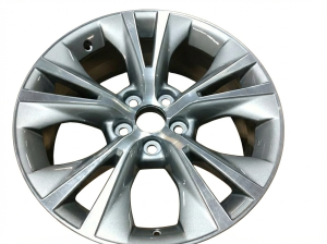 2016-2019 Toyota Highlander Gray 18-Inch 10-Spoke Machined Charcoal Alloy Wheel (Remanufactured OEM)