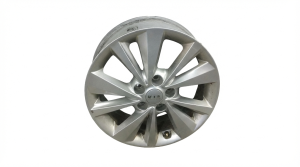 2015-2018 Kia Sedona 17x6.5 10-Spoke Silver Painted Alloy Wheel (Used OEM)
