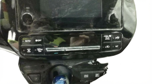 2016-2022 Toyota Prius Automatic Temperature Control Module (Used OEM)
