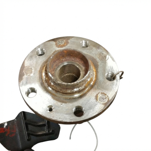 2019-2024 Audi Q3 Front Wheel Hub Assembly (Used OEM)
