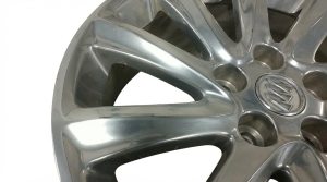 2019-2020 Buick Envision Silver 18x7.5 10-Spoke Polished Aluminum Alloy Wheel (Used OEM)