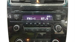 2013-2015 Nissan Altima AM-FM-CD Audio Receiver (Used OEM)