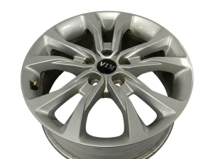 2020-2022 Kia Telluride Silver Split Spoke Painted Silver Alloy Wheel (Used OEM)