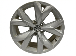 2018-2020 Volkswagen Atlas 18x8 Y-Spoke Painted Silver Alloy Wheel (Used OEM)