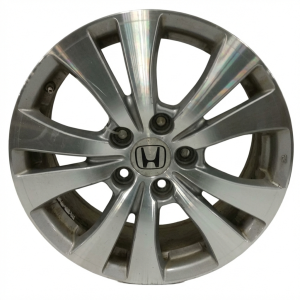 2014-2017 Honda Odyssey 17-inch 5 Double-Spoke Machined Silver Alloy Wheel (Used OEM)
