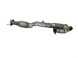 2017-2020 INFINITI QX60 Front Pipe Catalytic Converter - Rear, Left, Rear (EPA Re-Certified OEM)