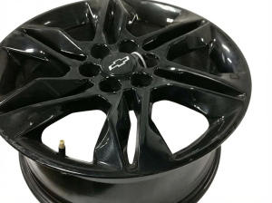 2021-2022 Chevrolet Blazer Black 18-Inch Gloss Black Alloy Wheel (Used OEM)