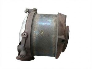 2017-2023 GMC Sierra 2500 HD Catalytic Converter - Upper, Lower (EPA Re-Certified OEM)