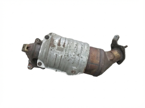 2016-2019 Honda Civic Catalytic Converter (EPA Re-Certified OEM)