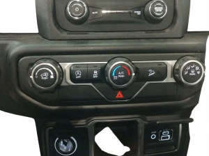 2019-2024 Jeep Wrangler Manual Temperature Control Module (Used OEM)