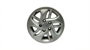 2020-2025 Hyundai Venue 15-inch Alloy Wheel (Used OEM)