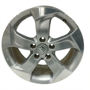 2016-2022 Honda HR-V Gray 17-inch 5-Spoke Machined Silver Alloy Wheel (Used OEM)