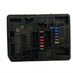 2023 Nissan Rogue Intelligent Power Distribution Module (Used OEM)