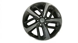 2018-2021 Hyundai Kona 18x7.5 5-Spoke Machined Charcoal Alloy Wheel (Used OEM)