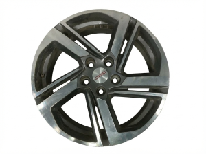 2018-2021 GMC Terrain Silver 18x7 5-Spoke Machined Charcoal Alloy Wheel (Used OEM)