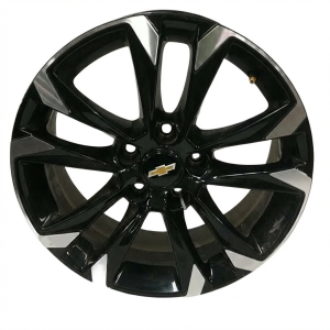 2021-2023 Chevrolet Trailblazer Black 17-inch 5 Double-Spoke Machined Black Alloy Wheel (Used OEM)
