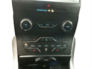 2020 Ford Edge AM-FM-XM Radio Receiver (Used OEM)