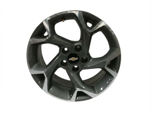 2024-2025 Chevrolet Trax Gray Machined Charcoal Alloy Wheel (Used OEM)