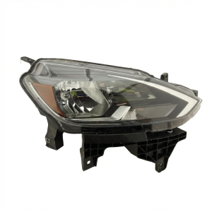 2018-2019 Nissan Sentra Headlight Assembly - Right (Passenger) (Used OEM)