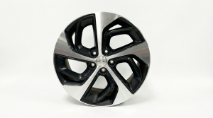 2016-2018 Hyundai Tucson 19x7.5 10-Spoke Machined Charcoal Alloy Wheel (Used OEM)