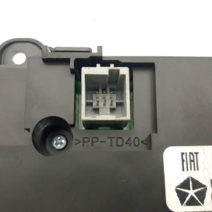2022-2024 Jeep Grand Cherokee L Automatic Temperature Control Module - Rear (Used OEM)