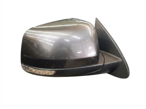 2016-2017 Dodge Durango Gray Power Heated Signal Door/Side View Mirror - Right (Passenger) (Used OEM)