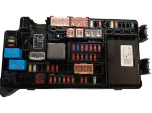 2019-2022 Toyota Prius Underhood Engine Fuse Box Assembly (Used OEM)