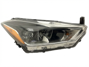 2018-2020 Nissan Kicks Headlight Assembly - Right (Passenger) (Used OEM)