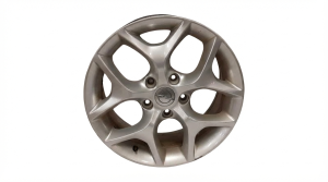 2017-2020 Chrysler Pacifica Silver 18x7.5 5 Y-Spoke Bright Hyper Painted Alloy Wheel (Used OEM)