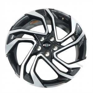 2024-2025 Chevrolet Trailblazer Black 19x8 Twisted Spoke Machined Black Alloy Wheel (Used OEM)