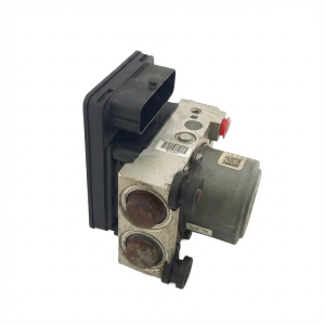 2014-2016 Chevrolet Silverado 1500 ABS Control Module and Valve Assembly (Used OEM)