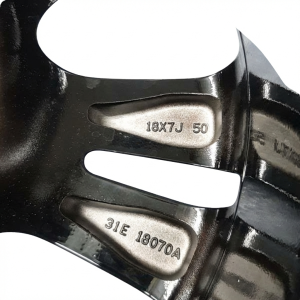 2023-2026 Honda HR-V Black 18x7 Machined Black Alloy Wheel (Used OEM)