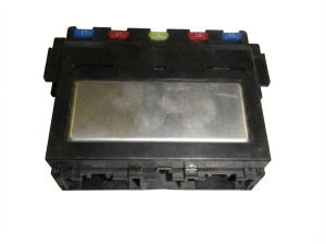 2006-2007 Lexus GS430 Multiplex Network Body Control Lamp Module (Used OEM)