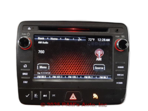 2015-2016 GMC Acadia AM-FM-CD XM Satellite Radio Receiver with Display (Used OEM)