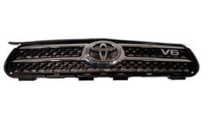 2006-2008 Toyota RAV4 Black Chrome and Black Textured Grille Assembly with Emblem (Used OEM)