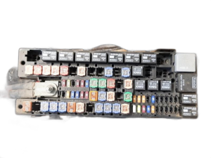 2011-2014 Ford F-150 Underhood Engine Fuse Box Assembly (Used OEM)
