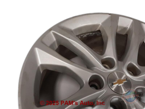 2016-2018 Chevrolet Malibu Silver 17x7.5 10-Spoke Silver Painted Alloy Wheel (Used OEM)