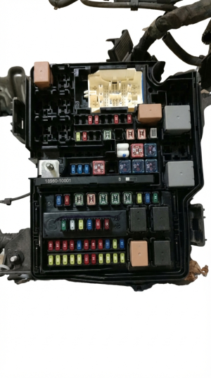 2020-2022 Kia Telluride Underhood Engine Fuse Box Assembly (Used OEM)