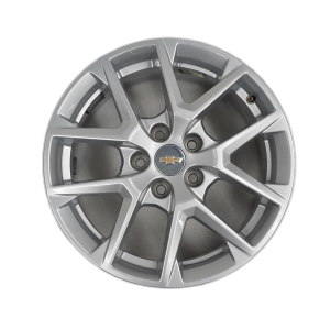 2022-2024 Chevrolet Equinox Silver 17x7 Silver Painted Alloy Wheel (New OEM)
