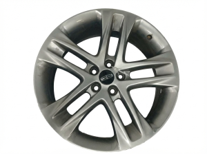 2015-2019 Lincoln MKC Silver 19x8.5 10-Spoke Smoked Hyper Silver Alloy Wheel (Remanufactured OEM)