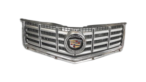 2013-2016 Cadillac SRX Silver Silver Chrome and Textured Black Grille Assembly (Used OEM)
