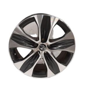 2020-2025 Toyota Highlander Gray 18x8 5-Spoke Machined Charcoal Alloy Wheel (Used OEM)