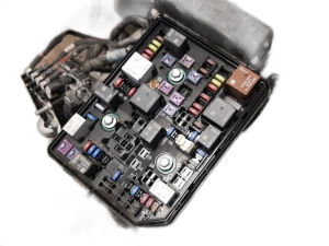 2016-2020 Buick Envision Underhood Engine Fuse Box Assembly (Used OEM)