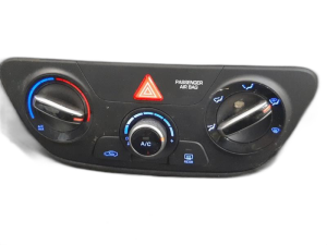 2018-2022 Hyundai Accent Manual Temperature Control Module (Used OEM)