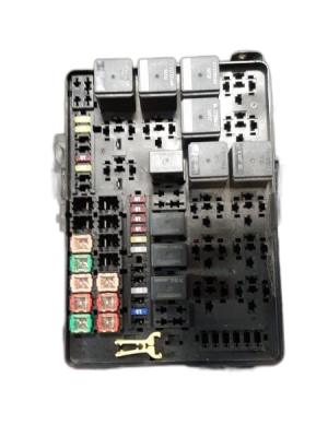 2018 Dodge Challenger Underhood Engine Fuse Box Assembly (Used OEM)