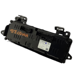 2021-2024 Ford Bronco Sport Automatic Dual-Zone Temperature Control (Used OEM)