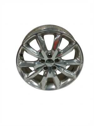 2014-2018 Jeep Cherokee Silver 18x7 5 V-Spoke Polished Alloy Wheel (Remanufactured OEM)