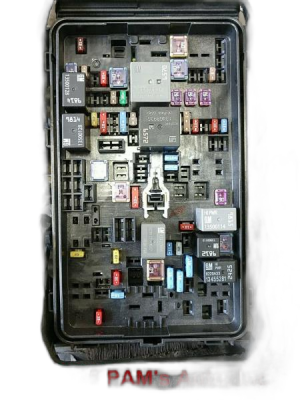 2018-2019 Chevrolet Malibu Underhood Fuse Box Assembly (Used OEM)