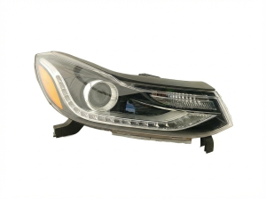 2017-2022 Chevrolet Trax Headlight Assembly - Right (Passenger) (Used OEM)
